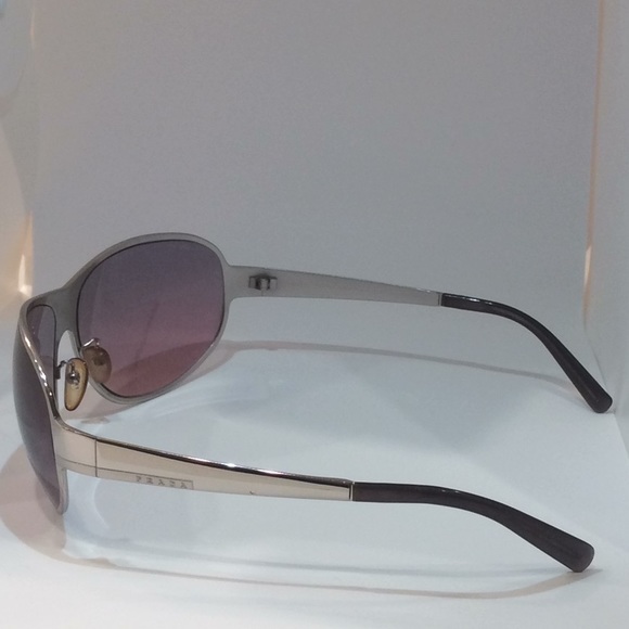 Prada Sunglasses - Picture 4 of 8